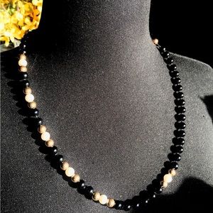 1743 Necklace Beads Gold Pearls Black Onyx Vintage Elegant 14K BEADS